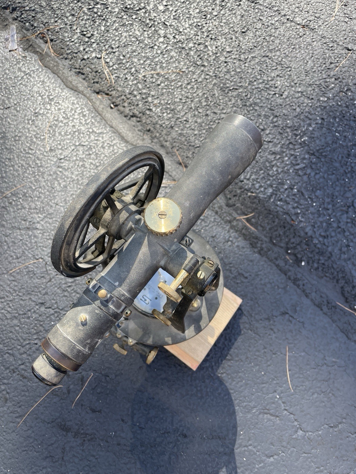 Vtg CL Berger & Sons Brass Surveyor Transit