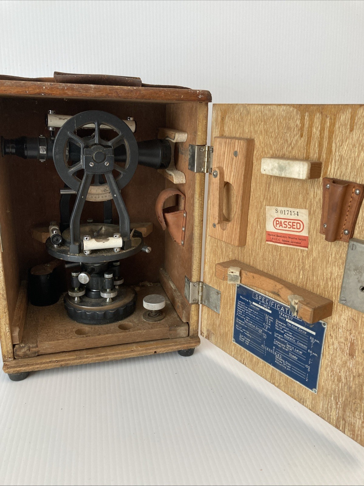 Vtg THS 6-Inch Surveyor Transit Level Model 7401 Japan Wood Case (C1-35)