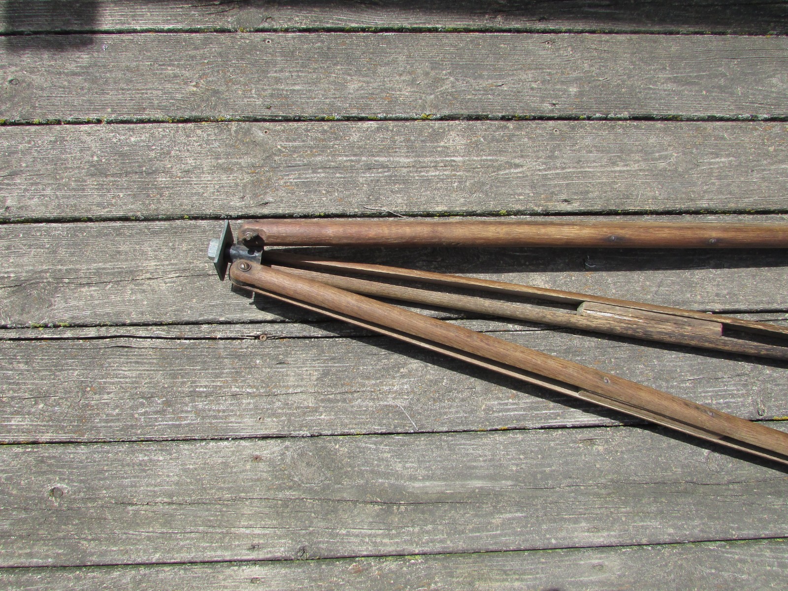 Antique 1920s-40s SURVEYORS 3 Leg TRIPOD & Metal MOUNTING Plate ASH Hardwood 60”