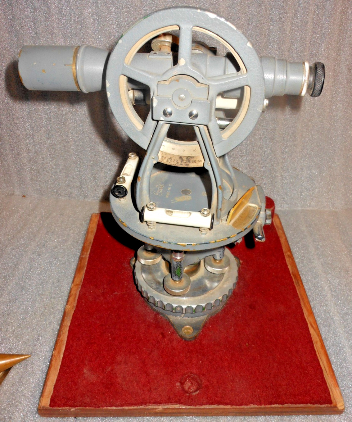Vintage Eagle Model 10 Surveyor Transit Level w/Oak Carry Case made in Japan