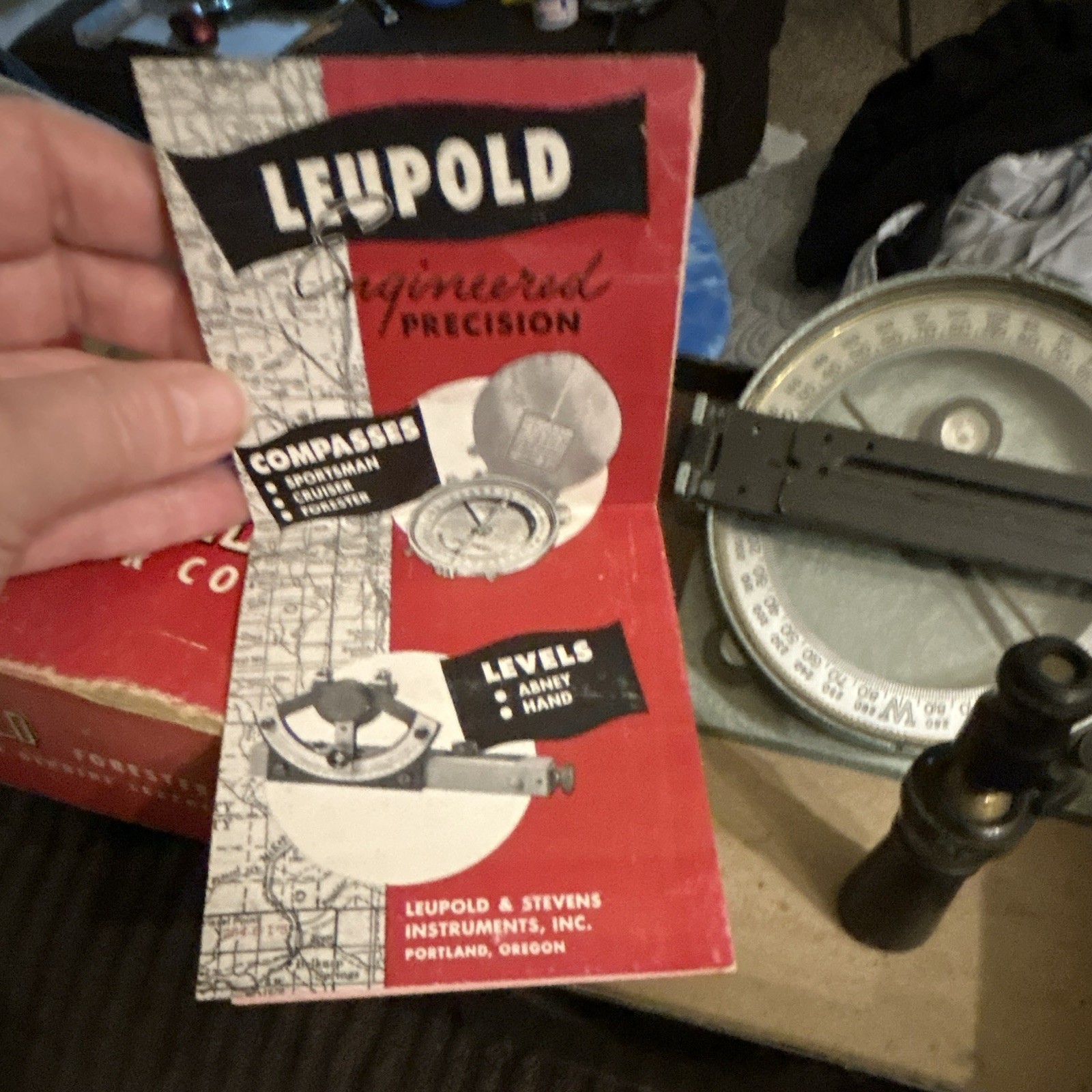 Leupold Forester Compass w/ Box, Manual & Leather Pouch Case