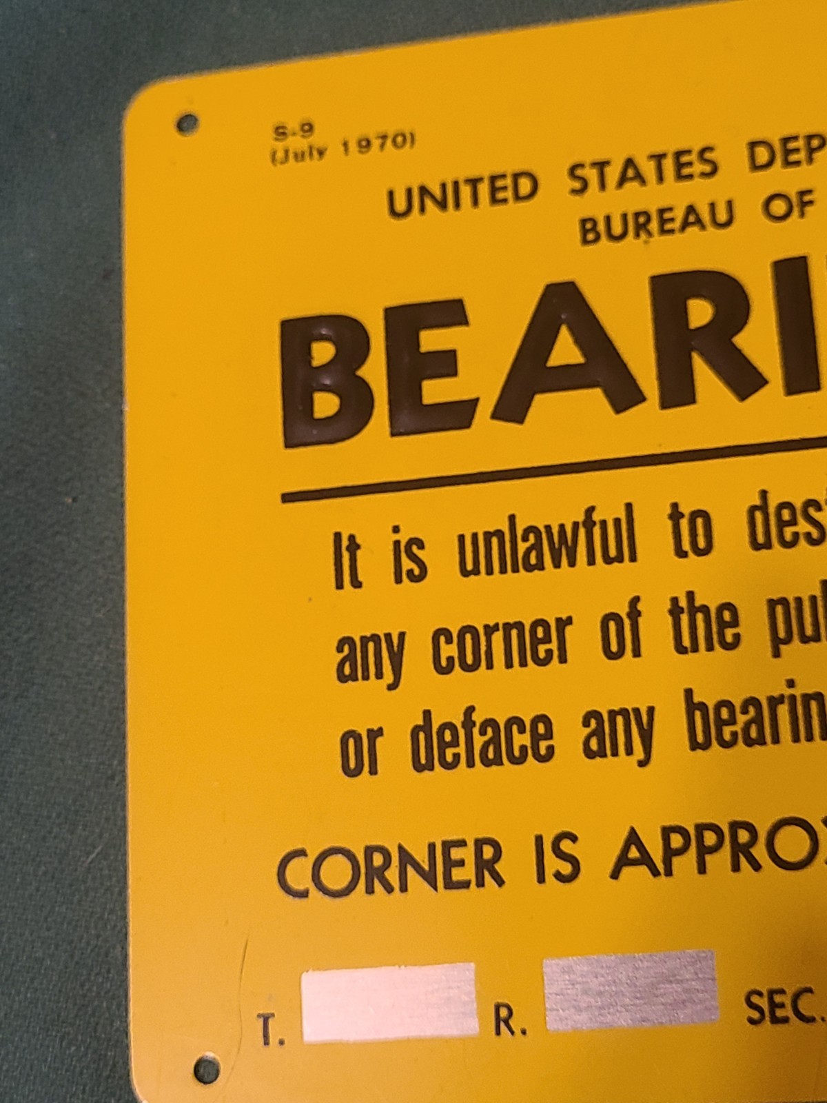 Mint Unused Bearing Tree Metal Sign Land Surveyor Used 4″ x 6″