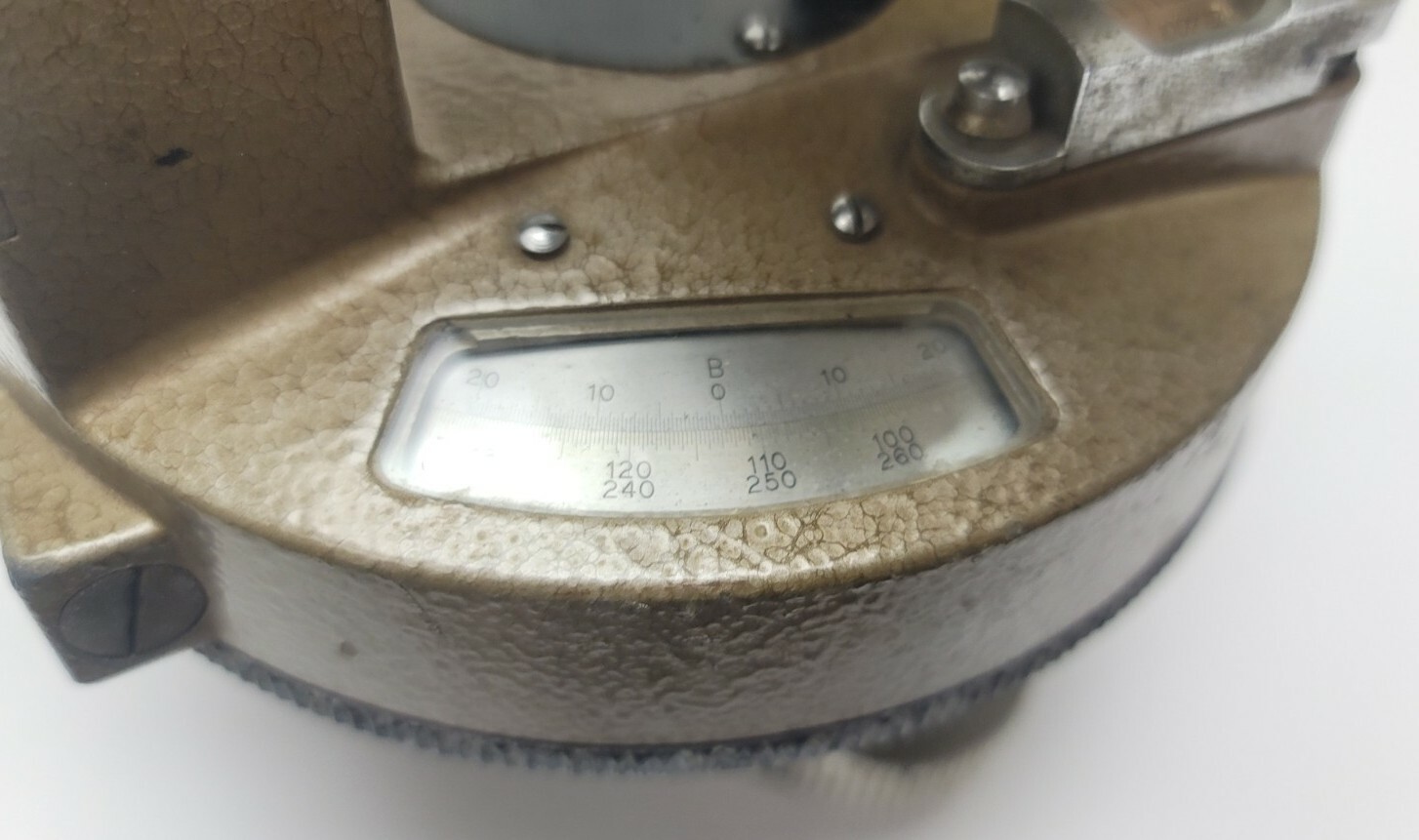 THS Surveying/Survey Level Model 57-7202 Made in Japan Vintage