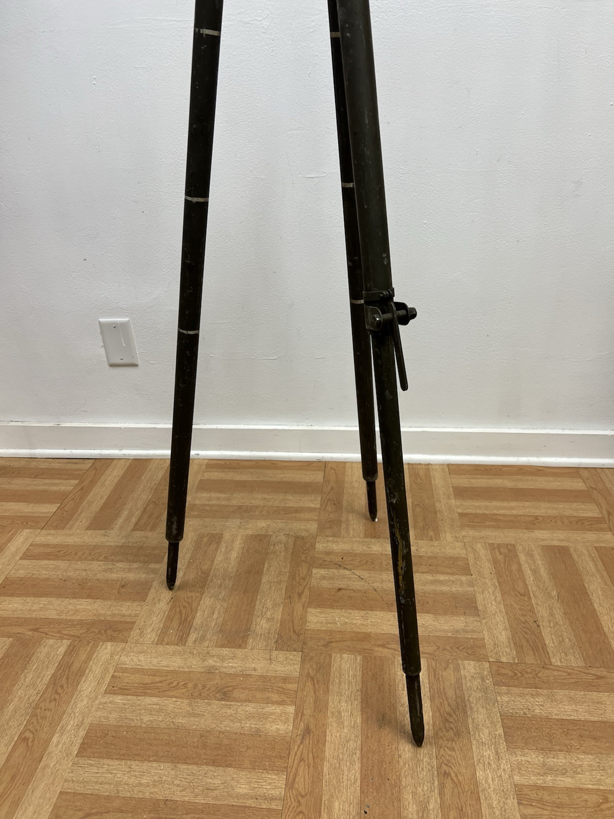 Vintage ALUMINUM TRIPOD metal military transit light stand survey industrial 4′