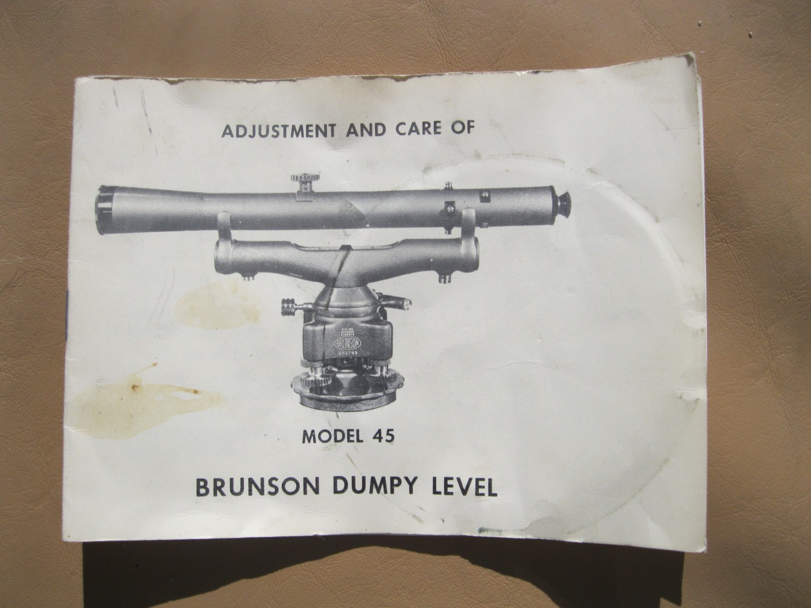 Vintage Brunson Dumpy Level Model 45, Wood Case, Good condition, Works Properly