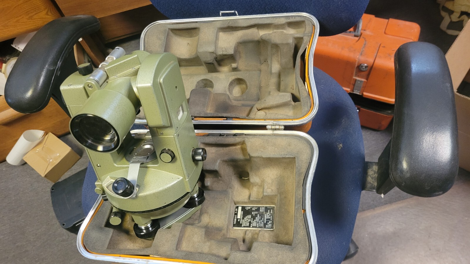 Geotec T-24 Surveying Transit JAPAN Theodolite