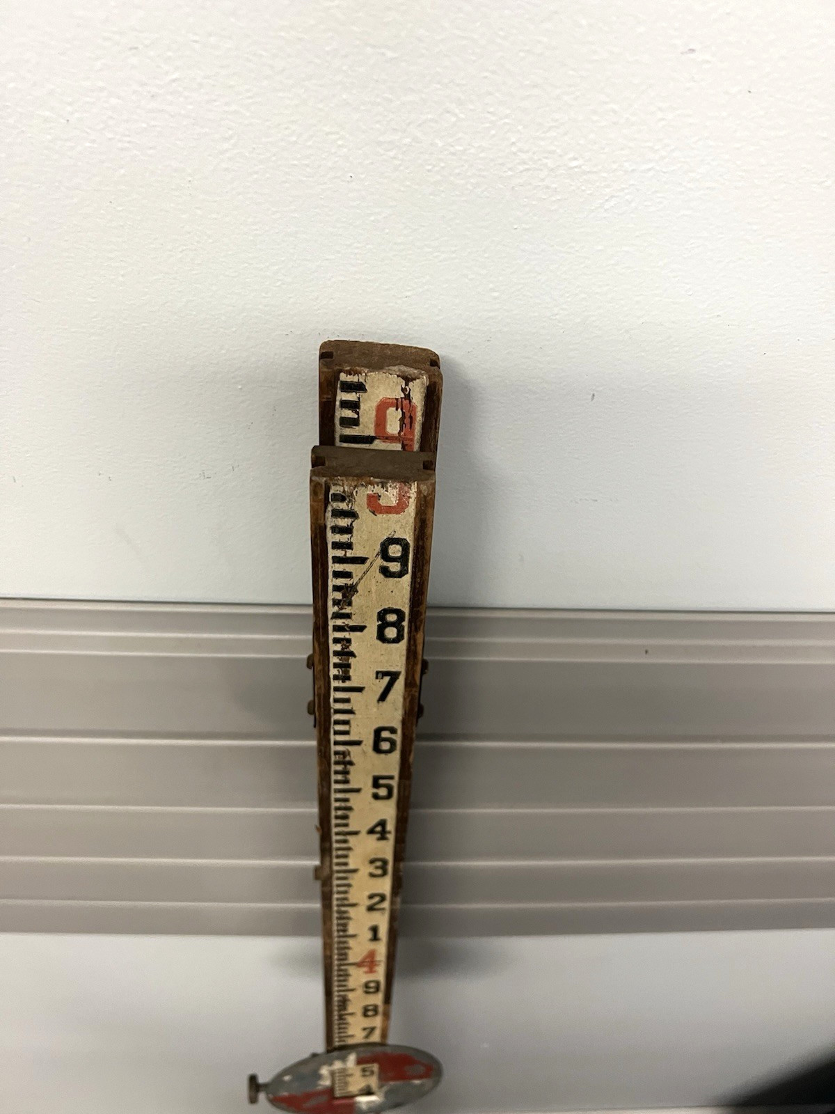 Vintage 9 Ft WOOD MEASURING STICK grade rod rule surveying story pole industrial