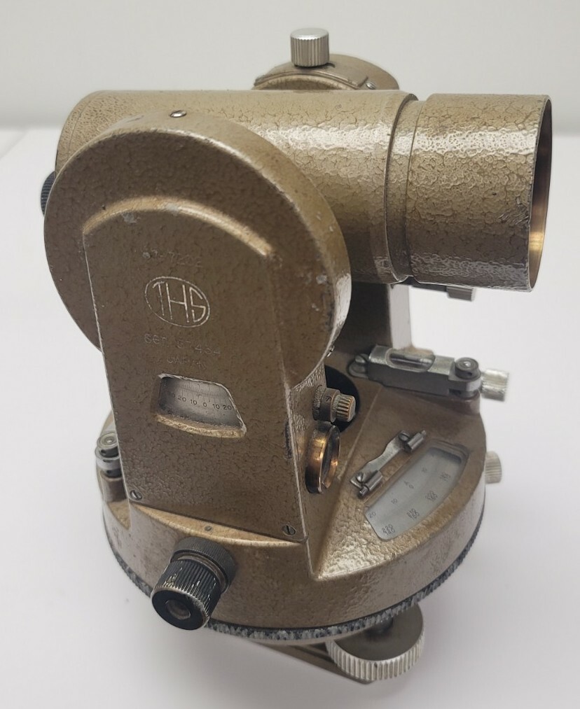 THS Surveying/Survey Level Model 57-7202 Made in Japan Vintage