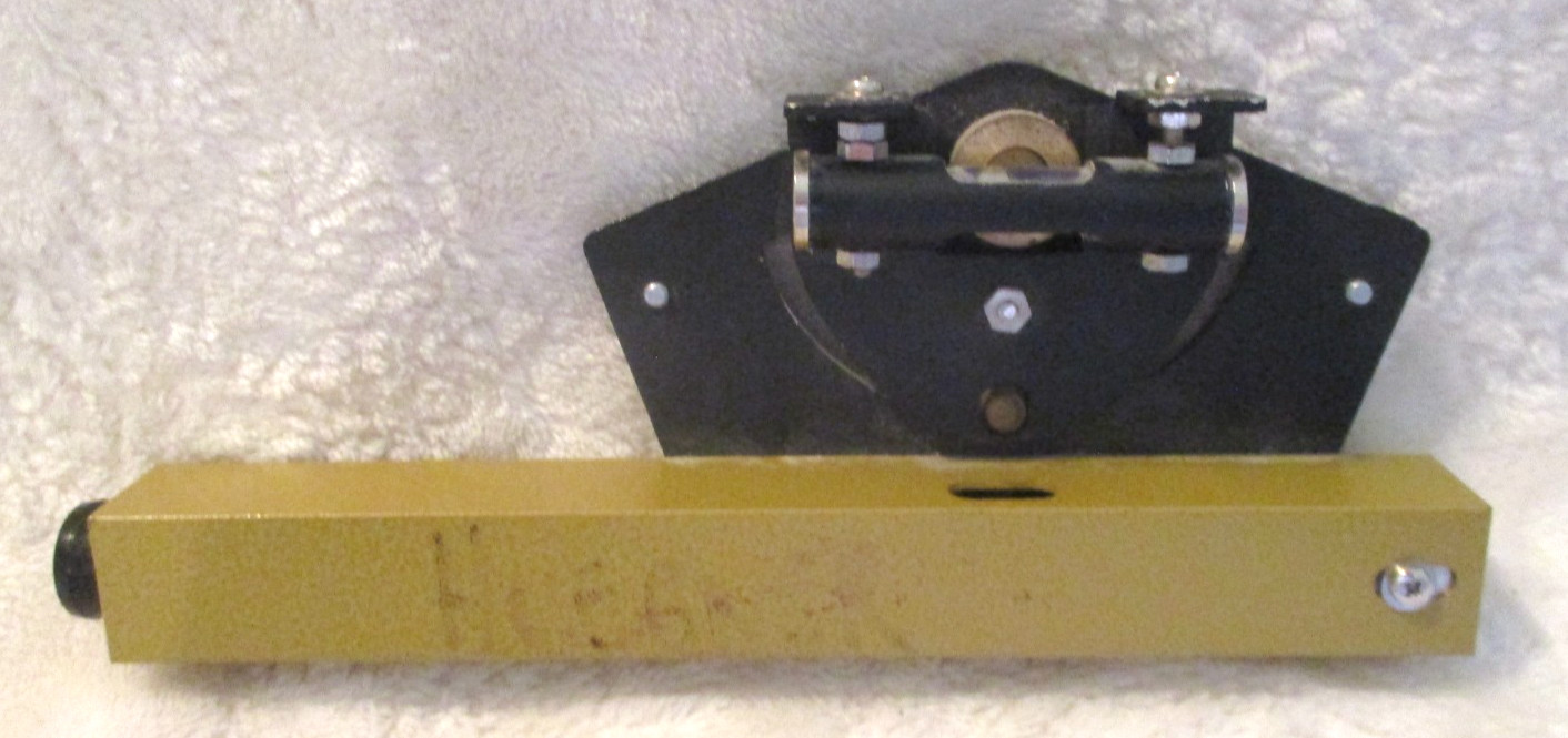 Topographic~Surveyors Hand Held Sight Level~Made in Japan~Good Condition