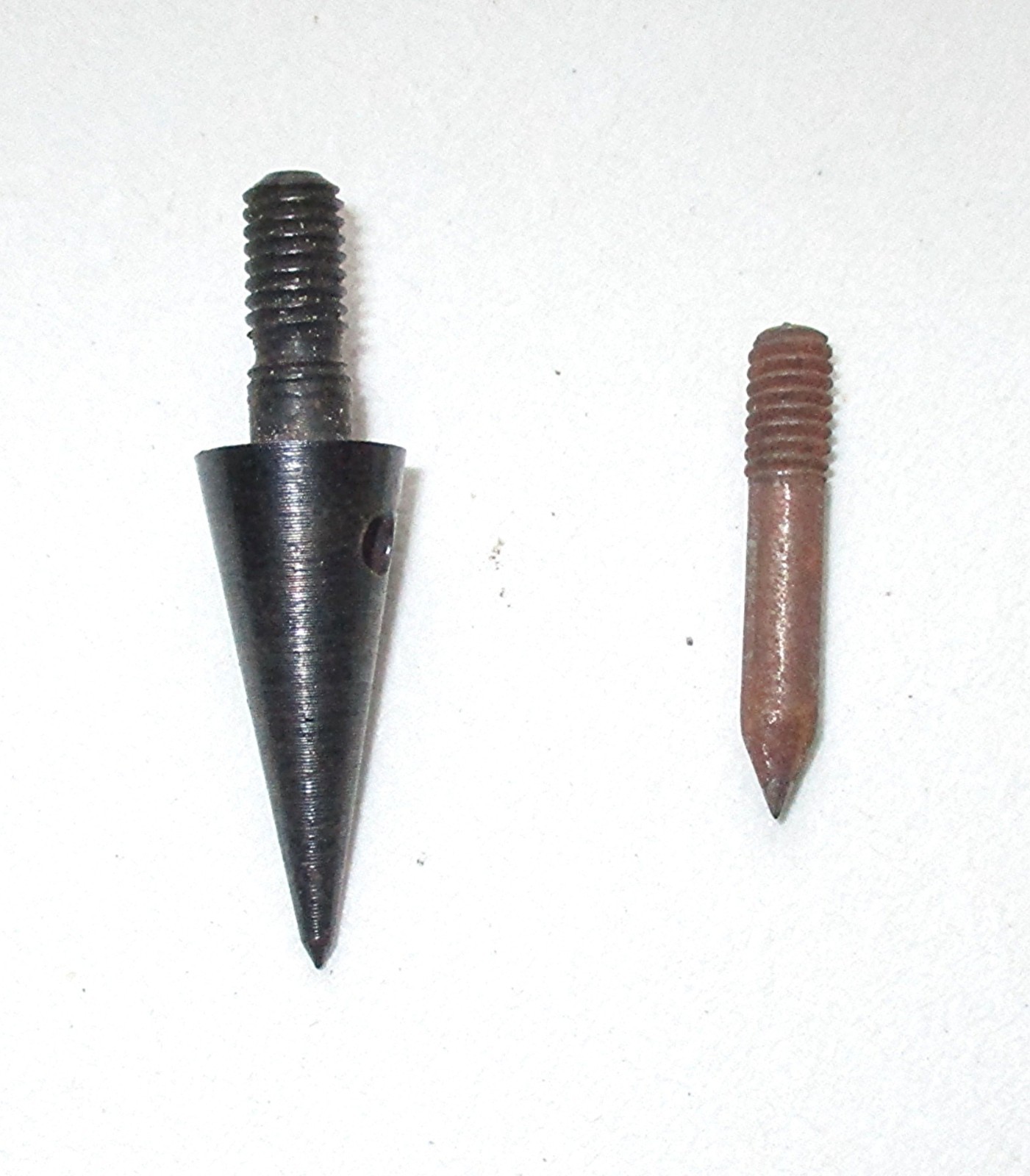 6”-16 oz Brass Plumb Bob w/80” Gammon Reel, Leather Holster Pouch & 2 Extra Tips