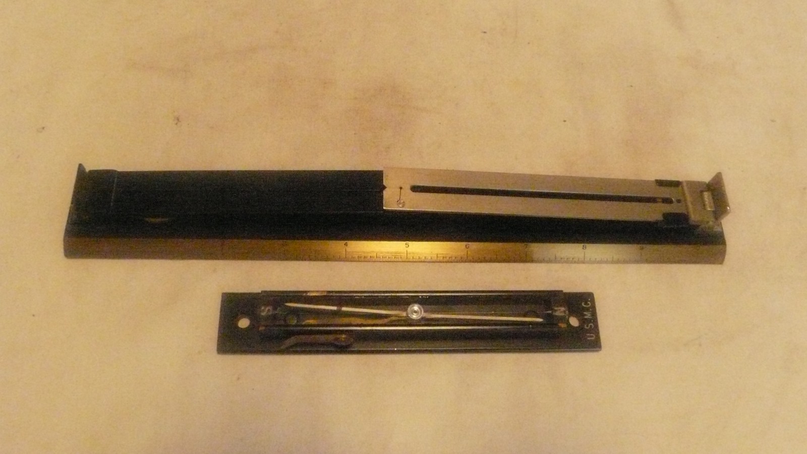 RARE VINTAGE DIETZGEN USMC MAP READING SURVEYORS TOOL WITH CASE & COMPASS