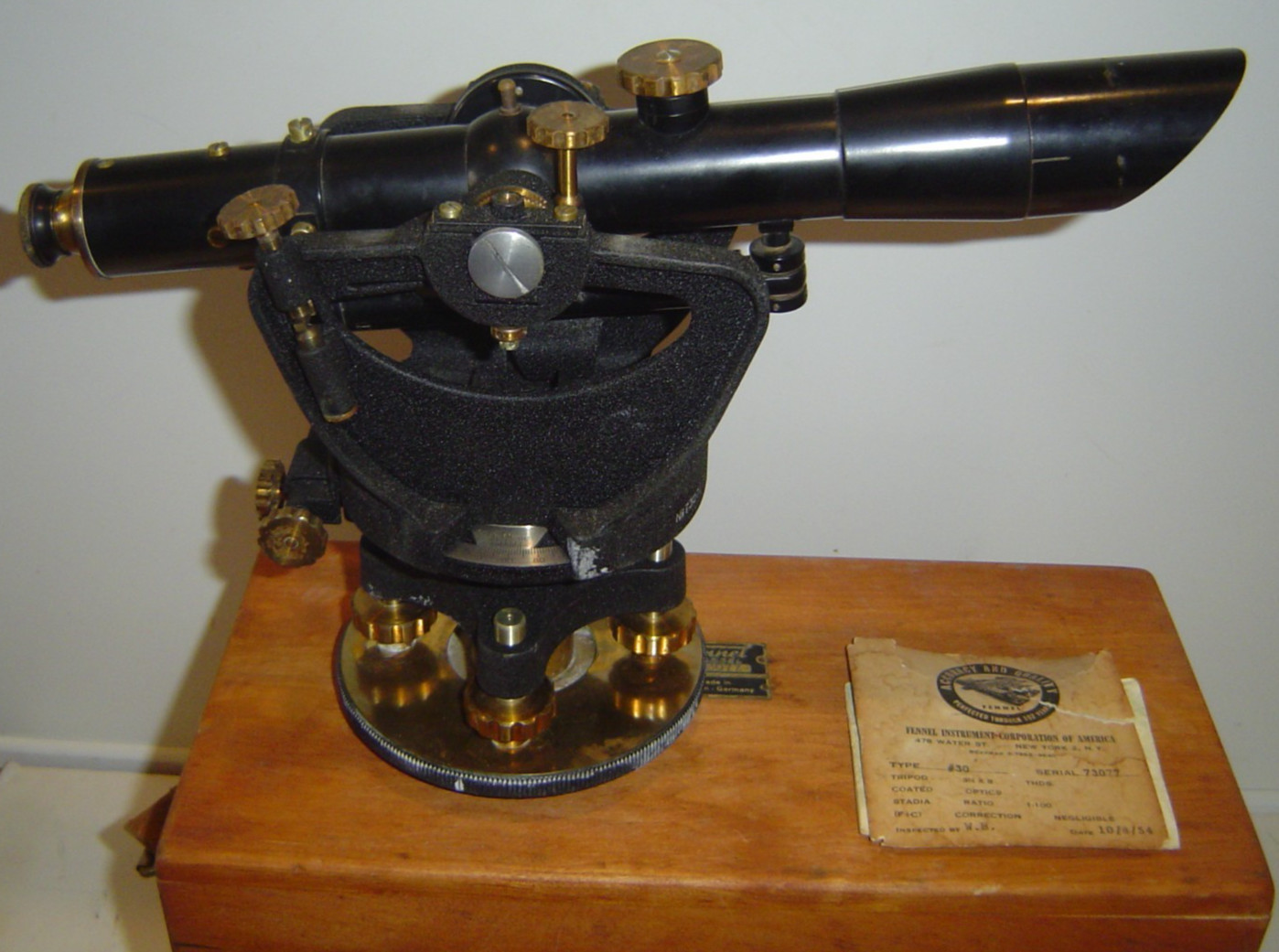 FENNEL- KASSEL Surveyor Level Transit No. 73077 W. Germany BRASS ACCENTS