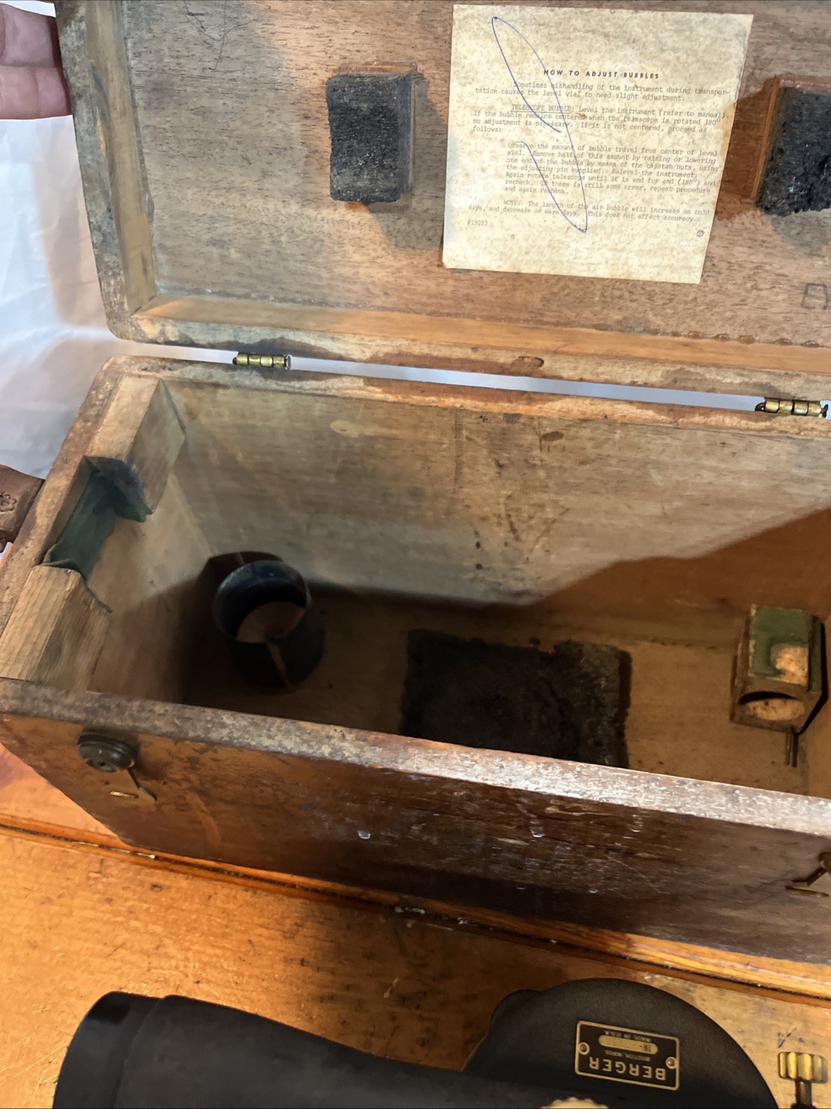 CL Berger & Sons Boston Mass Survey Transit Level #3080 +Original Wood Box Great