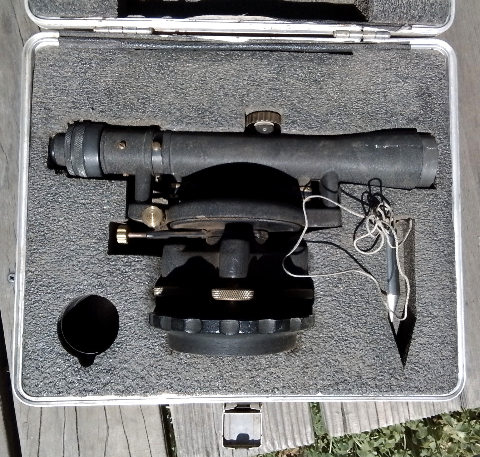 Sears Craftsman SURVEYOR’S TRANSIT 789.46034 in Padded Case ~1970s
